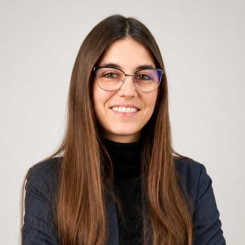 Alba Marcos Korves, Docente UNIR