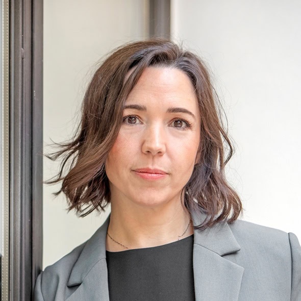 Arantxa Geijo Jiménez, Experta asociada