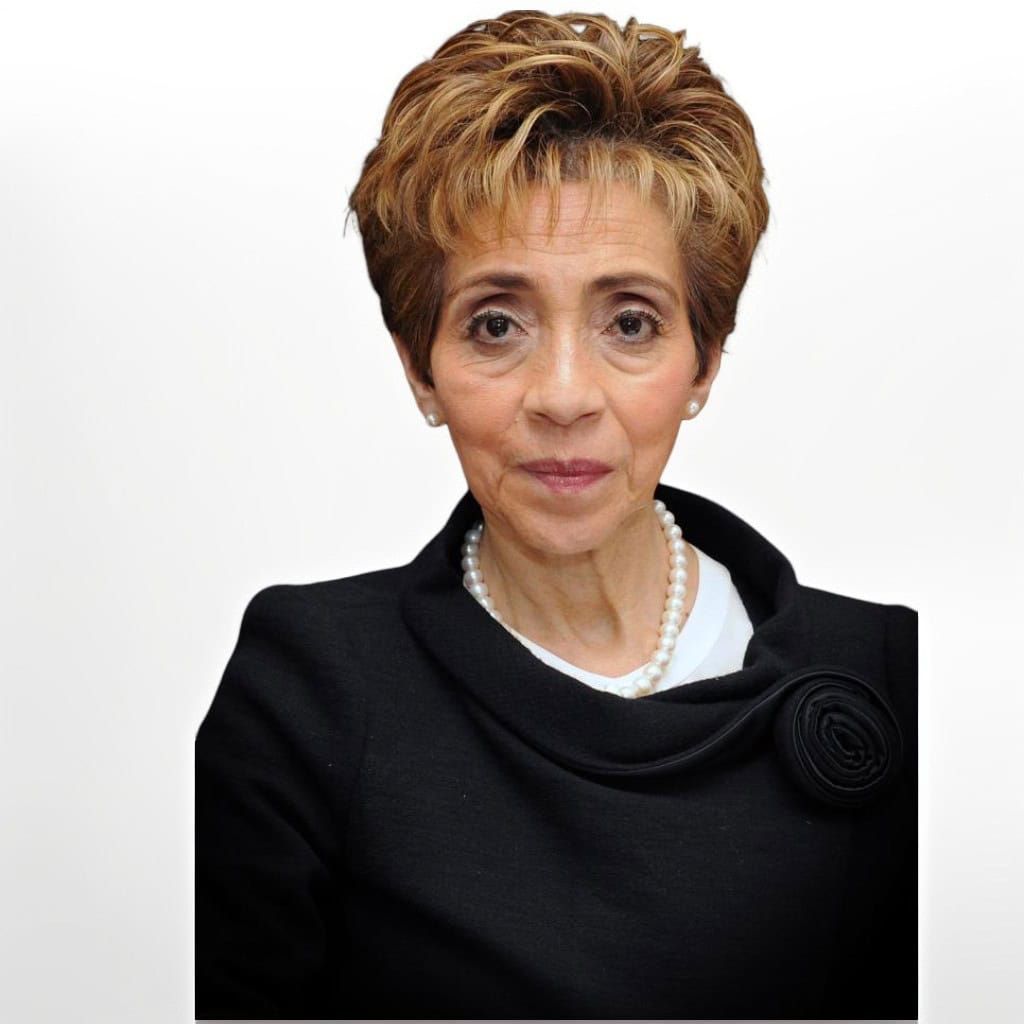 Armida Ramírez Dueñas, Prestadora de Servicios Profesionales