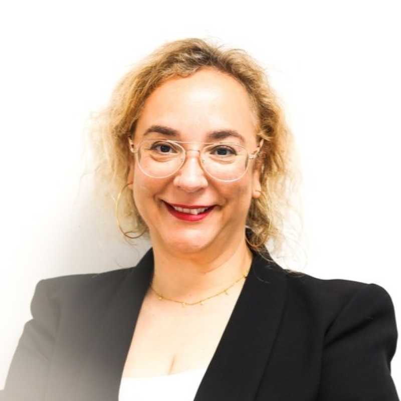 Carolina Martín Decorpas, Docente UNIR