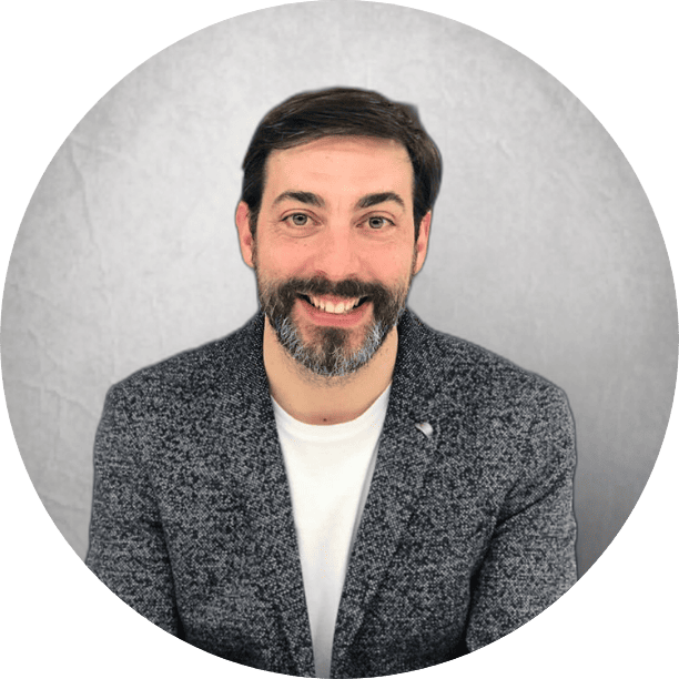 Daniel González Laguna, Experto asociado