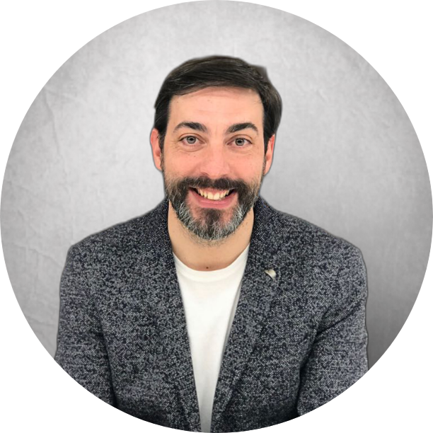 Daniel González Laguna, Experto asociado