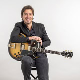 Emmet Crowley, Docente UNIR