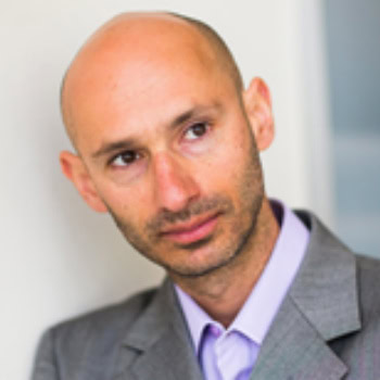 Garen Markarian, Experto asociado