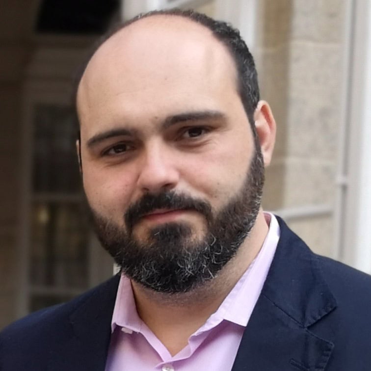 Juan José López Gómez, Experto asociado