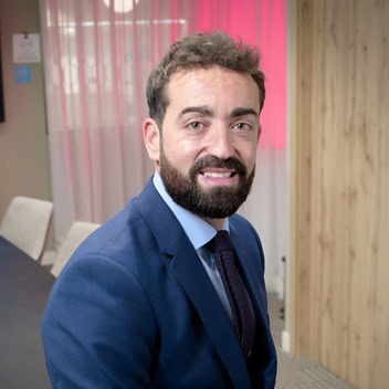 Juan Manuel Lorenzo Hernando, Experto asociado