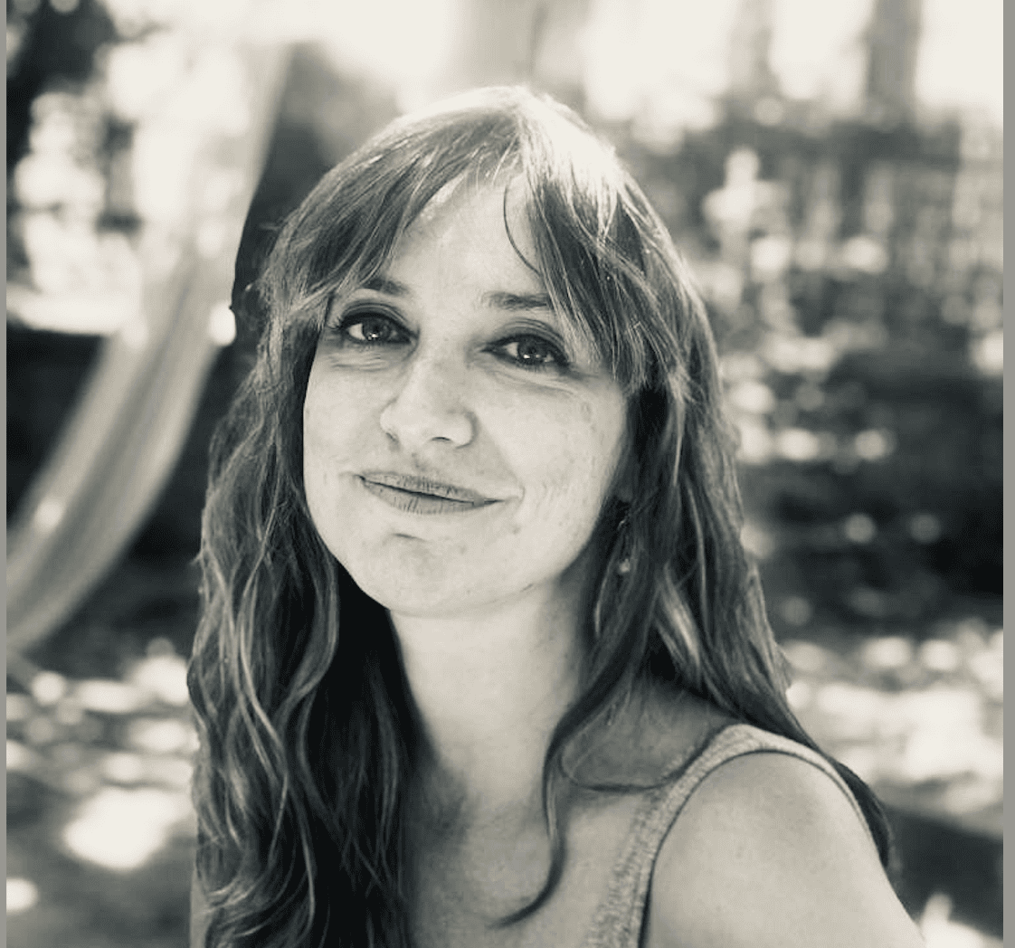 Mª Victoria Sánchez López, Experto asociado