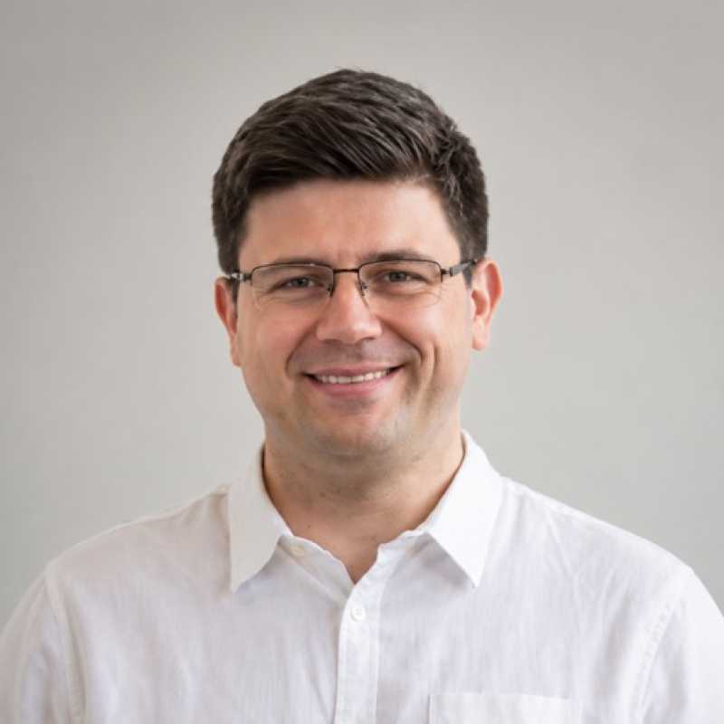 Manuel Corpas, Experto asociado