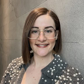 María Jennifer Estévez Yanes, Experta asociada