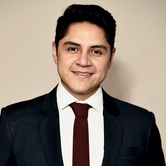 Paúl Andrés Piedra Vázquez, Experto asociado