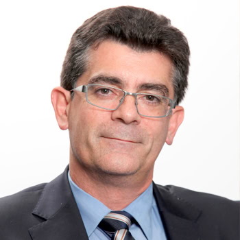 Pedro Domingo Pérez González, Experto asociado