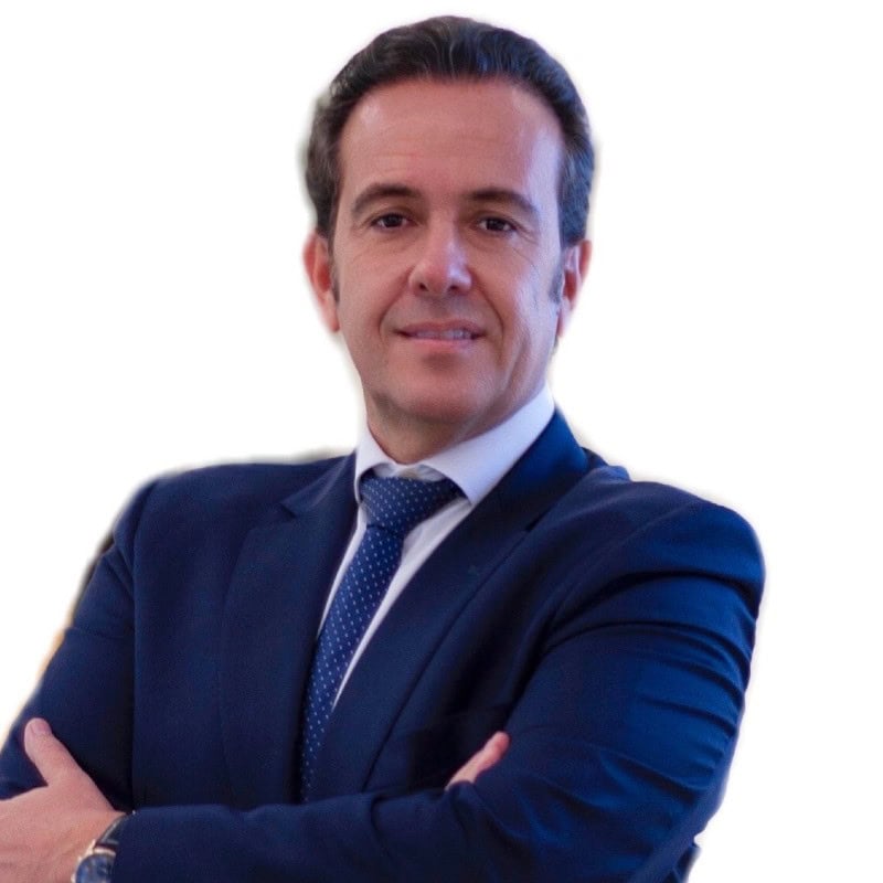 Roberto Knop Muszynski, Experto asociado