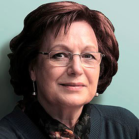 Sagrario López Poza, Experta asociada