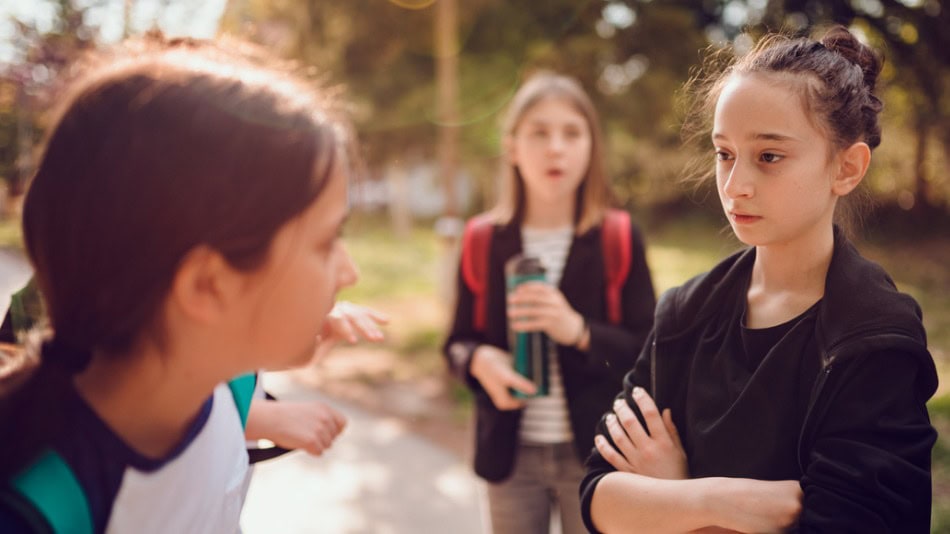 Niñas conflicto escolar